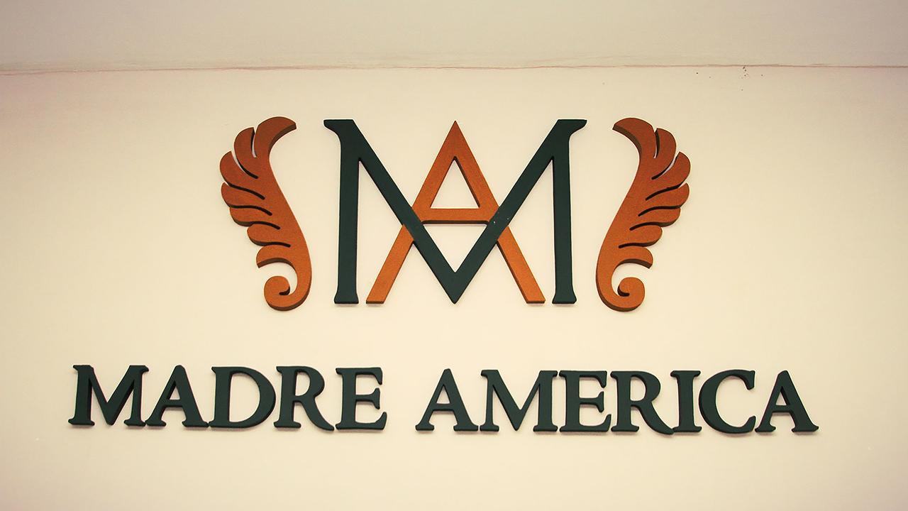 Madre America *